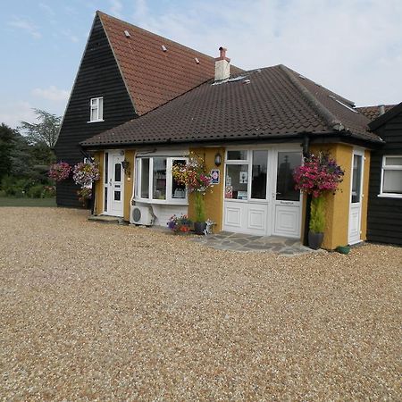 Wood Fen Lodge Littleport 外观 照片
